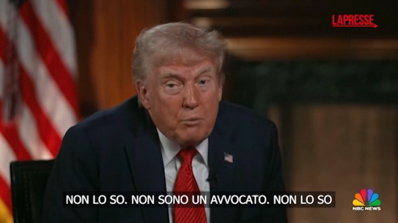 Migranti, Trump: “Devo rispettare la Costituzione? Non lo so” Migranti, Trump: “Devo rispettare la Costituzione? Non lo so”