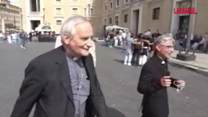 Conclave 2025, Zuppi: “Come vanno i preparativi? Una meraviglia”