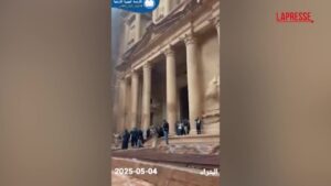 Giordania, alluvione a Petra: turisti evacuati