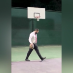 Siria, il video del presidente Ahmad al-Sharaa mentre gioca a basket