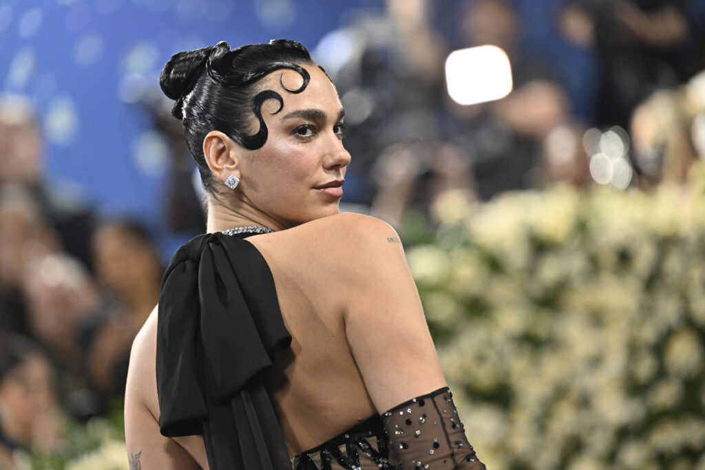 Galleria foto 'Met Gala 2025, parata di stelle a New York: le foto dal red carpet' - foto 5