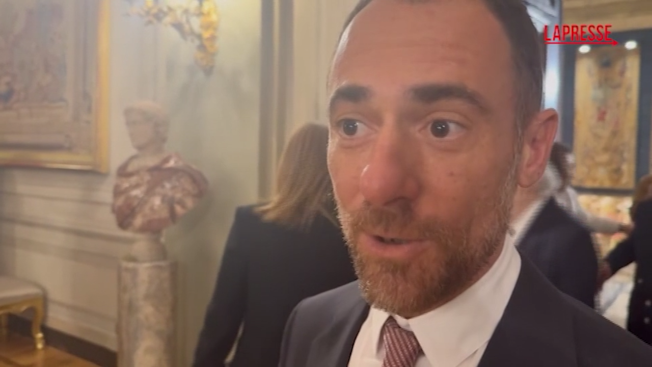 David di Donatello 2025, Elio Germano sul ministro Giuli: “Fatico ad ascoltarlo” David di Donatello 2025, Elio Germano sul ministro Giuli: “Fatico ad ascoltarlo”