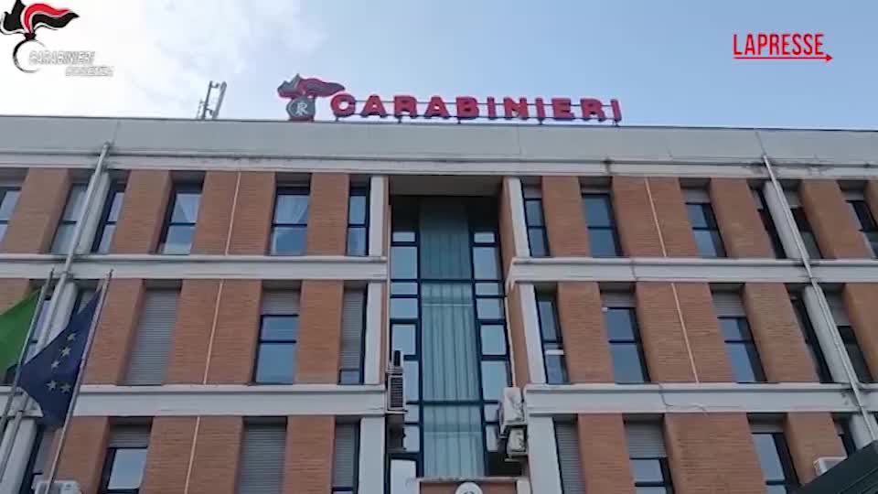 ‘Ndrangheta, colpo a clan Abbruzzese e Forestano: arresti tra Cosenza, Cuneo e Parma ‘Ndrangheta, colpo a clan Abbruzzese e Forestano: arresti tra Cosenza, Cuneo e Parma