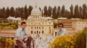 Papa Leone XIV a Leolandia, spunta una foto di Prevost a Minitalia