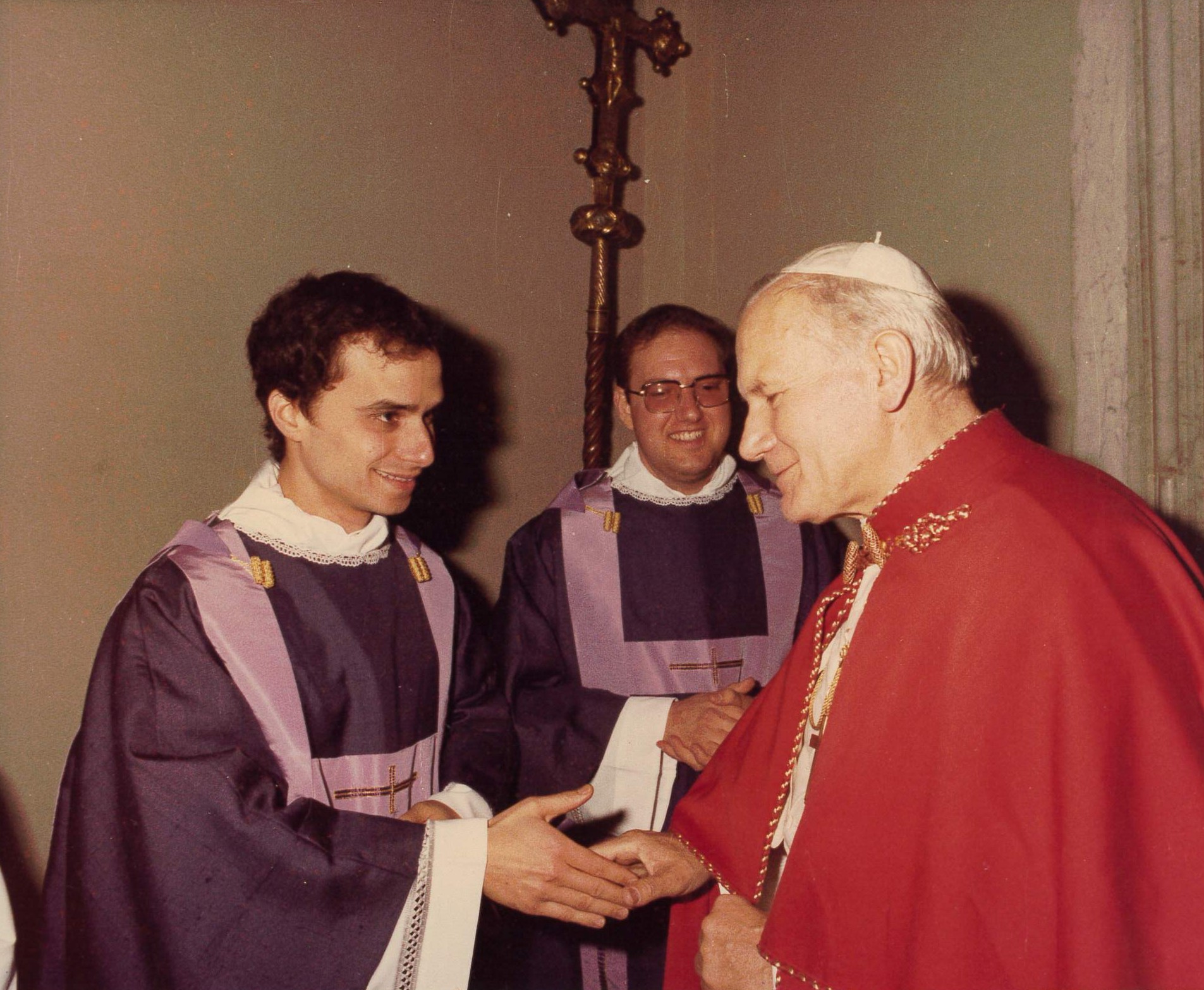 Papa Leone XIV, chi è Robert Francis Prevost: 10 foto che lo raccontano Papa Leone XIV, chi è Robert Francis Prevost: 10 foto che lo raccontano