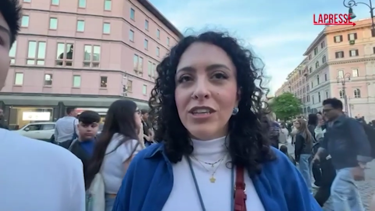 Papa Leone XIV a Santa Maria Maggiore, emozione e sorpresa tra i fedeli Papa Leone XIV a Santa Maria Maggiore, emozione e sorpresa tra i fedeli