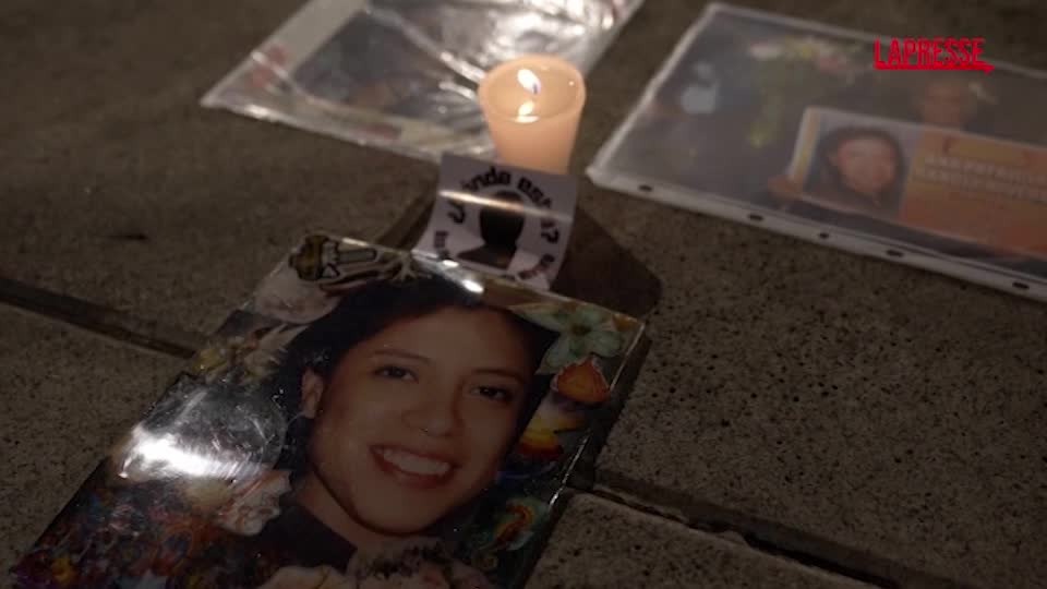 Messico, i familiari dei desaparecidos ricordano i loro cari alla vigilia della Festa della Mamma Messico, i familiari dei desaparecidos ricordano i loro cari alla vigilia della Festa della Mamma