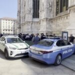 Milano, 35enne si getta dal Duomo e muore: sarebbe il detenuto ricercato