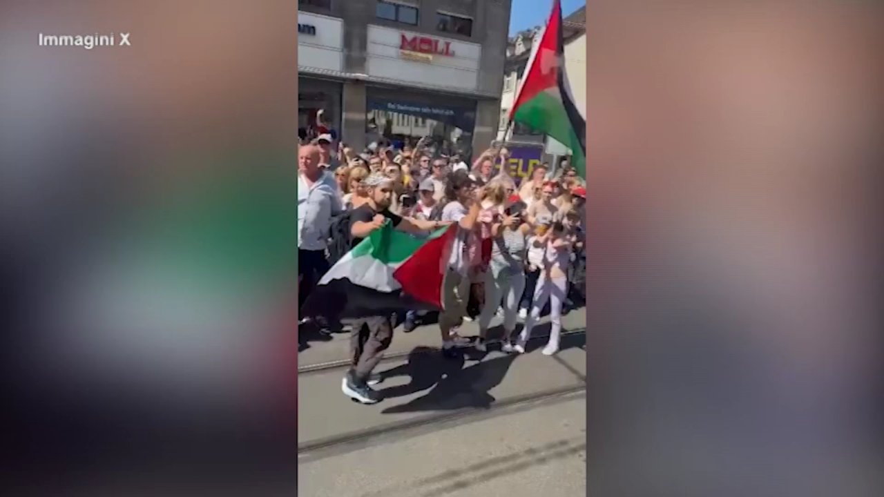eurovision yuval raphael minacciata e contestata da attivista pro palestina da Lapresse.it eurovision yuval raphael minacciata e contestata da attivista pro palestina