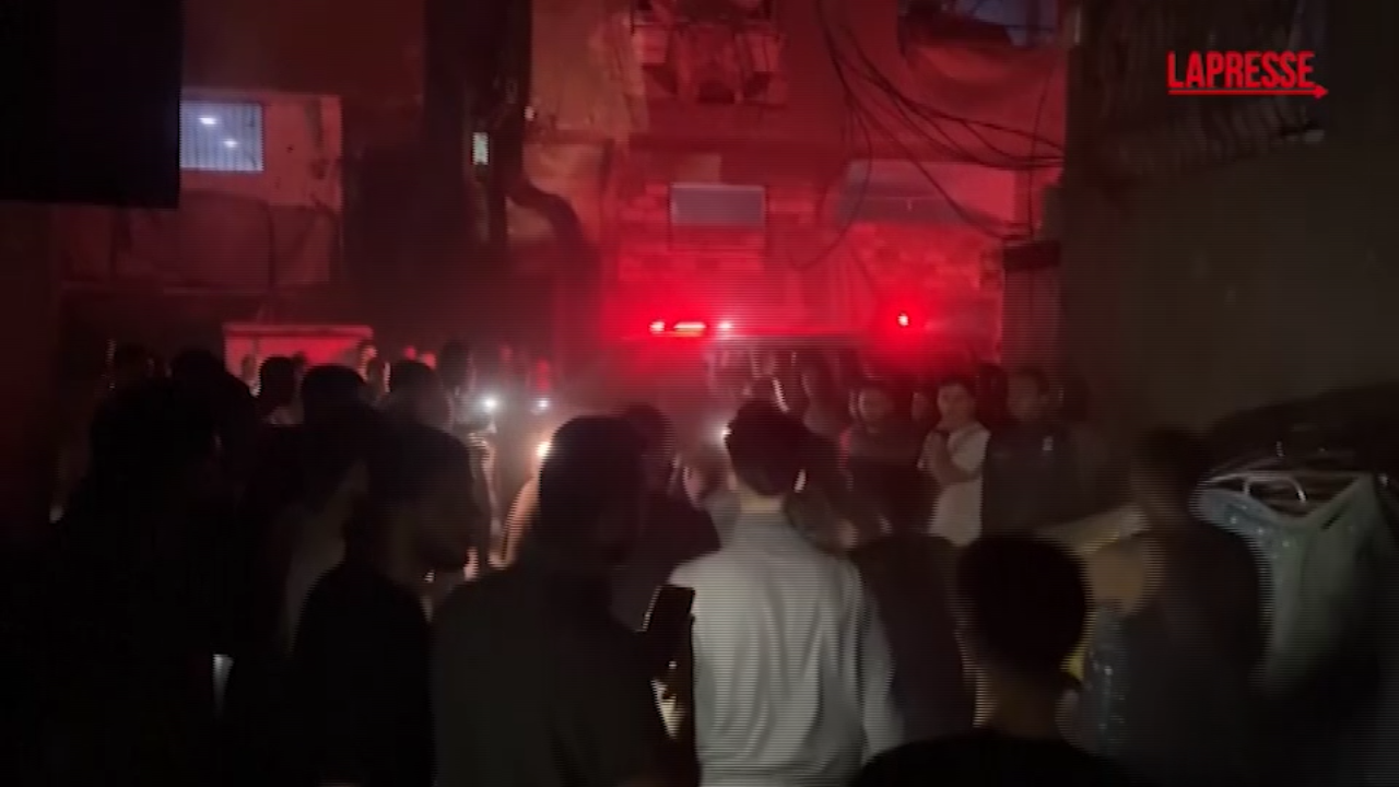 Gaza, attacchi aerei nella notte: decine di vittime Gaza, attacchi aerei nella notte: decine di vittime