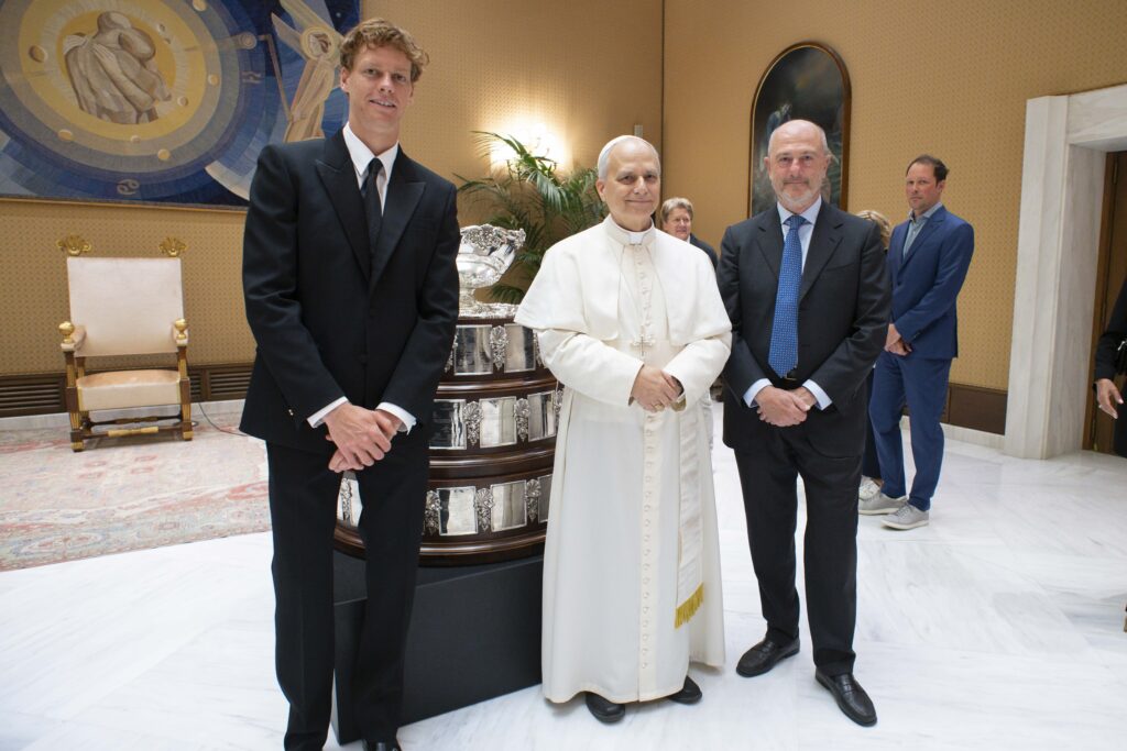 Galleria foto 'Jannik Sinner incontra Papa Leone XIV – FOTO' - foto 7
