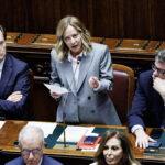 Meloni: “Netanyahu rispetti il diritto internazionale”. Scontro con Schlein su sanità pubblica