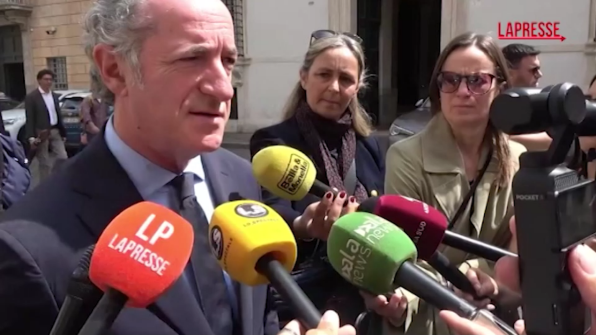 VIDEO Lega, Zaia: “Vannacci vice di Salvini? Rispetto sue scelte, io legato a istanze del popolo” VIDEO Lega, Zaia: “Vannacci vice di Salvini? Rispetto sue scelte, io legato a istanze del popolo”