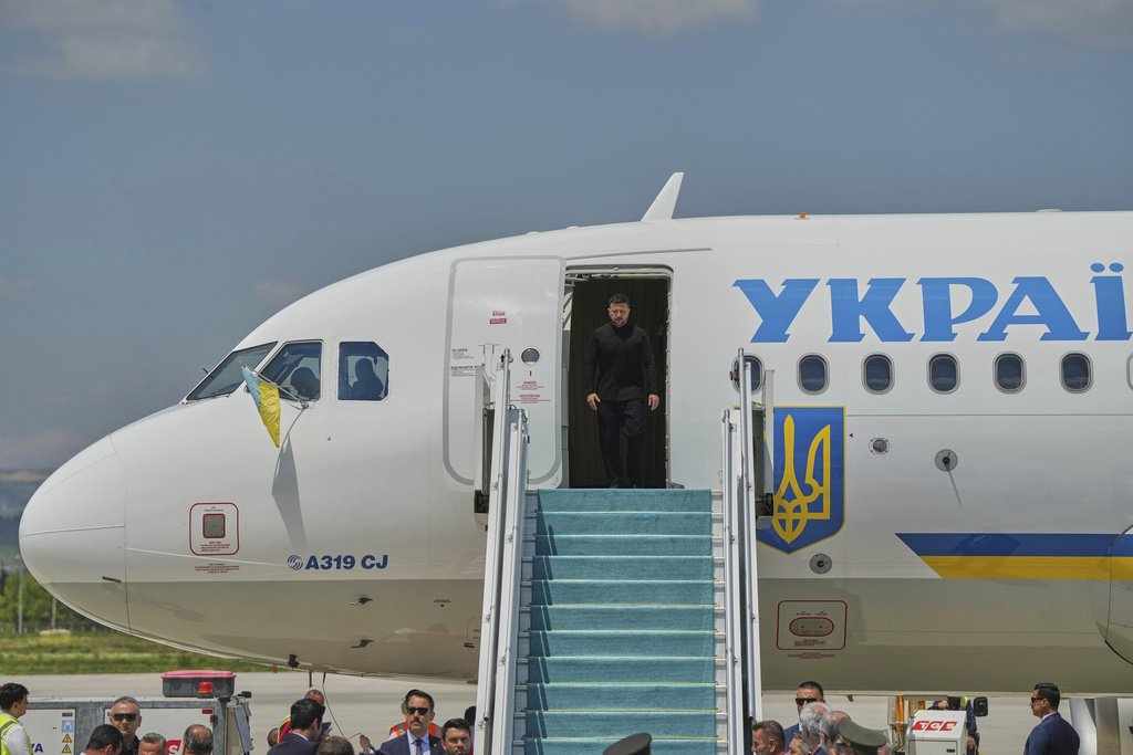 ucrainarussia nel pomeriggio colloqui a istanbul zelensky delegazione mosca è una farsa da Lapresse.it ucrainarussia nel pomeriggio colloqui a istanbul zelensky delegazione mosca è una farsa