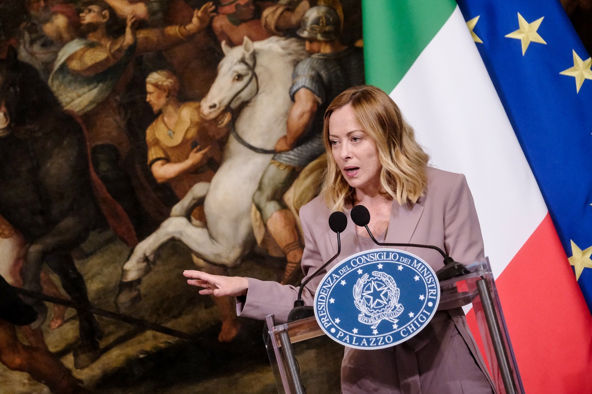 Ucraina, Meloni: “Macron? Stop personalismi che rischiano minare unità Occidente” Ucraina, Meloni: “Macron? Stop personalismi che rischiano minare unità Occidente”