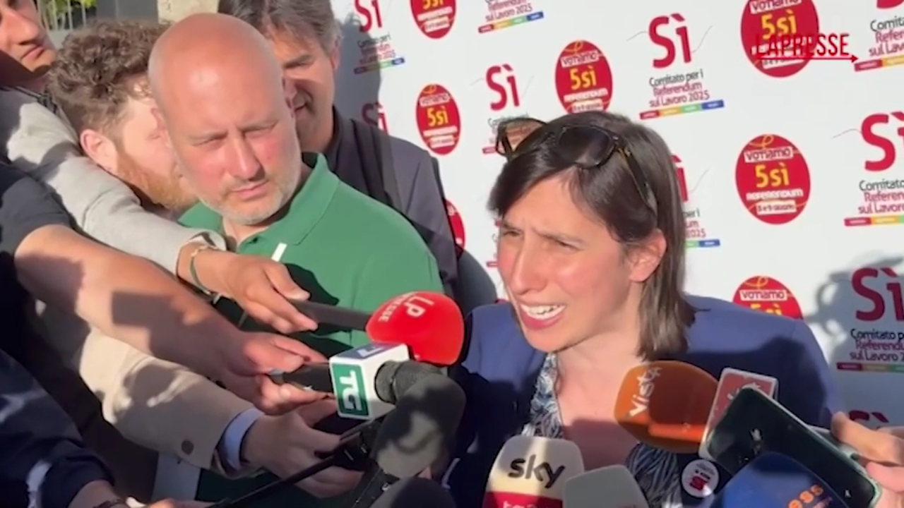Terzo mandato, Schlein: “Governo spaccato sulle poltrone, è rottura” Terzo mandato, Schlein: “Governo spaccato sulle poltrone, è rottura”
