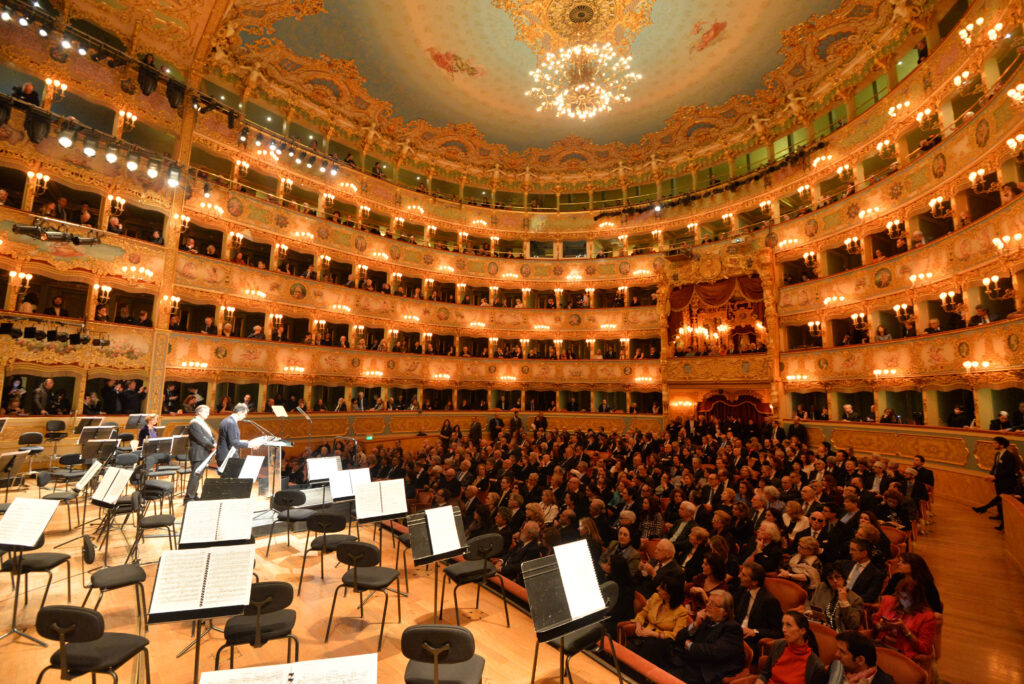 la fenice e il caso del no all inno per il 2 giugno cosa è successo