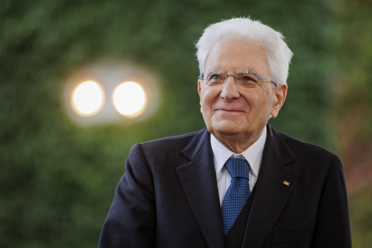 Autonomia, Mattarella: “Competenze nei limiti della Costituzione”