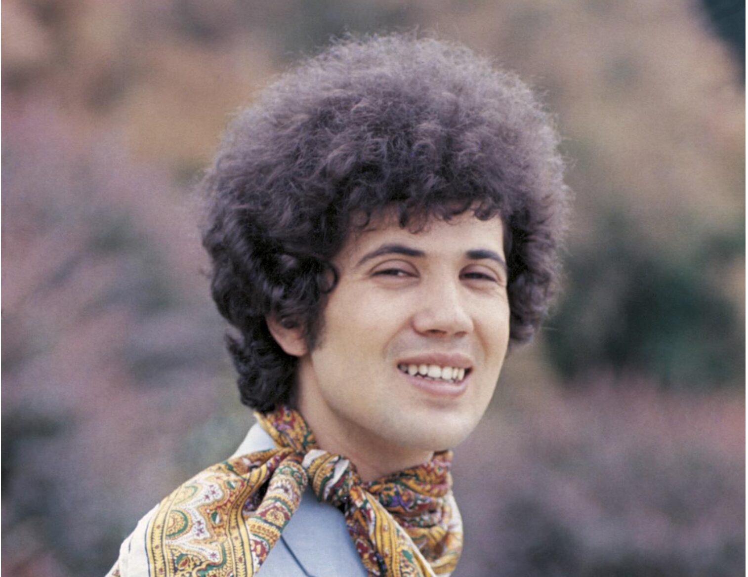 Lucio Battisti e il suo canto libero raccontati dall’Enciclopedia Treccani