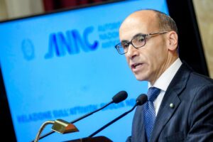 Pnrr, l’allarme dell’Anac: “La scadenza incombe, preoccupa andamento spesa”