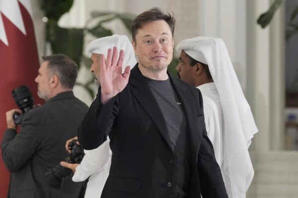 Tesla, Musk: “Resterò ceo per i prossimi cinque anni”