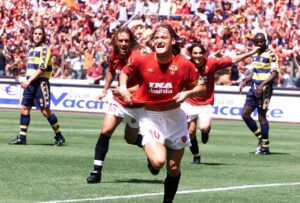 Scudetto all’ultima giornata, gli ultimi 5 precedenti in foto Scudetto all’ultima giornata, gli ultimi 5 precedenti in foto