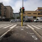 Milano, in fuga da controllo polizia: 21enne cade in scooter e muore in ospedale