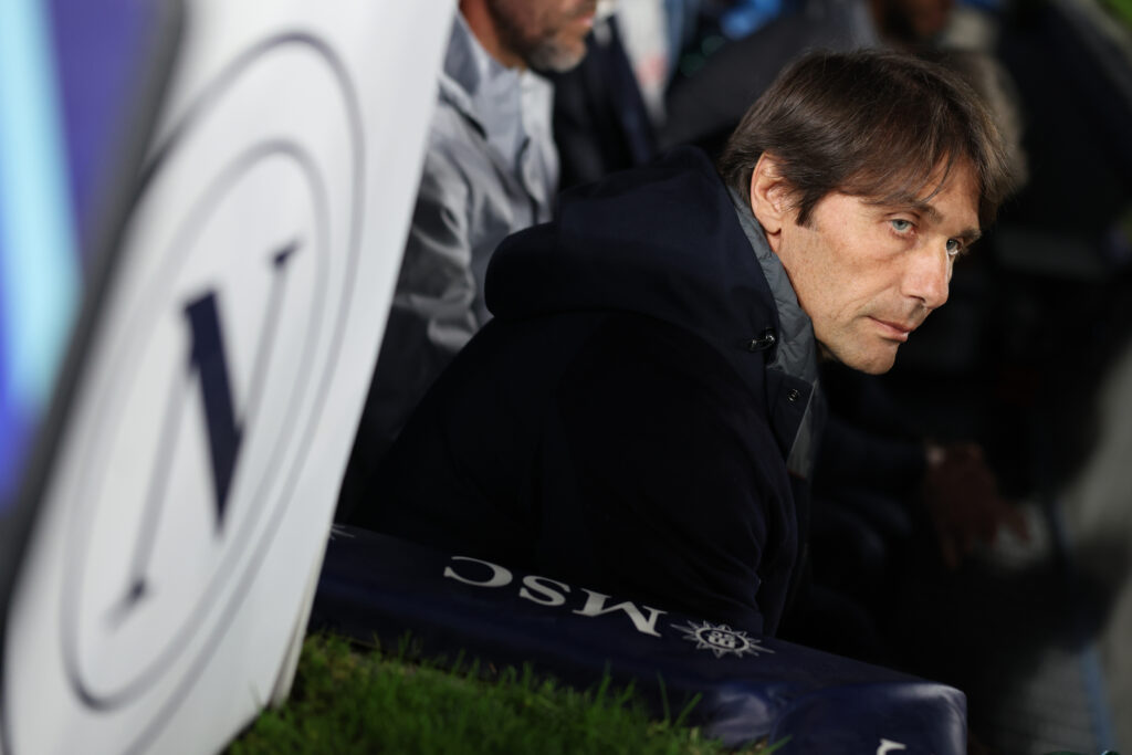 Napoli, Conte: “Vogliamo regalare ai tifosi qualcosa di storico” Napoli, Conte: “Vogliamo regalare ai tifosi qualcosa di storico”