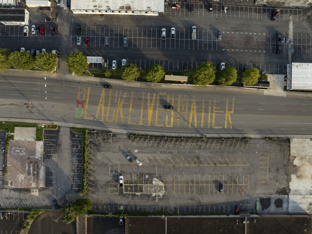 george floyd i murales nel mondo di black live matters