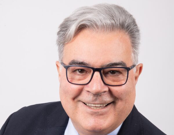 Giovanni Sgroi, il sindaco di Rivolta d'Adda (Cremona) arrestato dai Carabinieri di Milano per violenza sessuale ai danni di quattro pazienti