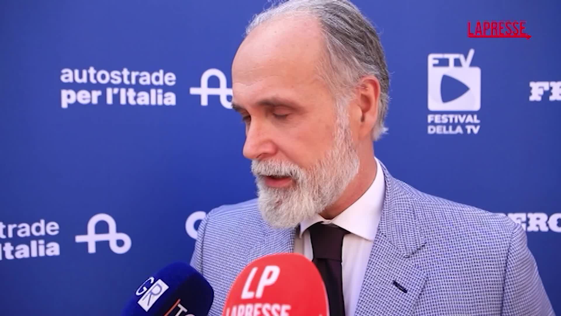 Rai, Rossi: “È in grande cambiamento, affronta sfide ed è leader negli ascolti” Rai, Rossi: “È in grande cambiamento, affronta sfide ed è leader negli ascolti”