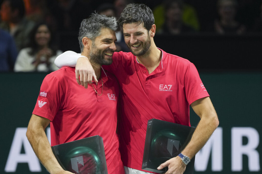 Atp Amburgo 2025, Bolelli e Vavassori trionfano nel doppio Atp Amburgo 2025, Bolelli e Vavassori trionfano nel doppio