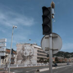 Cannes 2025, mezza città al buio per black out. La causa un incendio doloso