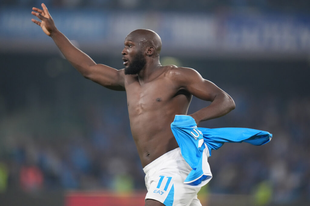 Lukaku infortunato, lesione del retto femorale per l’attaccante del Napoli