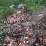 Ucraina, cumuli di macerie e lacrime: cosa resta di Zhytomyr dopo l’attacco russo