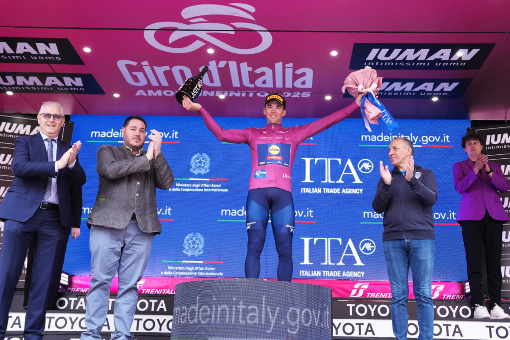 Giro d’Italia 2025, 15esima tappa a Verona. Del Toro resta in rosa Giro d’Italia 2025, 15esima tappa a Verona. Del Toro resta in rosa