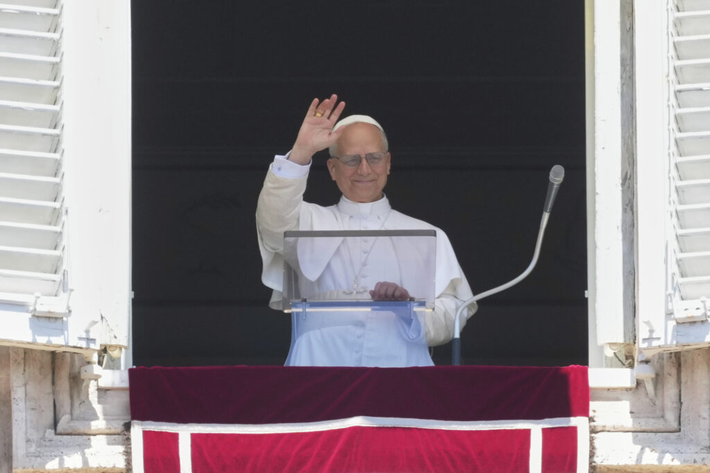 Papa Leone XIV: “Abbraccio a chi soffre per la guerra, invochiamo coraggio per la pace” Papa Leone XIV: “Abbraccio a chi soffre per la guerra, invochiamo coraggio per la pace”