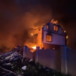 Ucraina, attacchi russi sulla regione di Kiev: edifici in fiamme e vittime