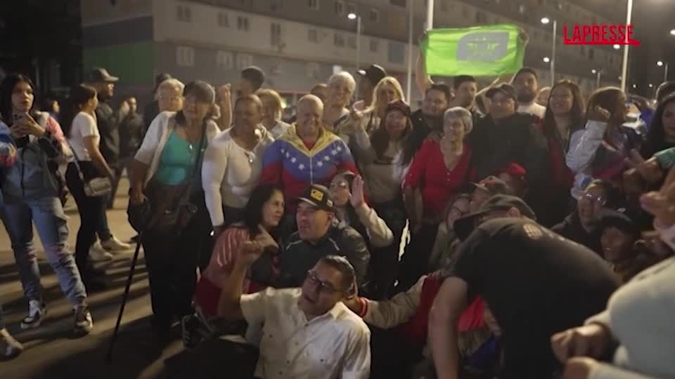 venezuela al voto per le elezioni regionali e parlamentari da Lapresse.it venezuela al voto per le elezioni regionali e parlamentari