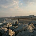 Cervia, donna travolta e uccisa da ruspa in spiaggia