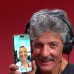“Radio2 Radio Show. La Pennicanza”, Fiorello videochiama Amadeus: “Guardate, è tornato in Rai!”