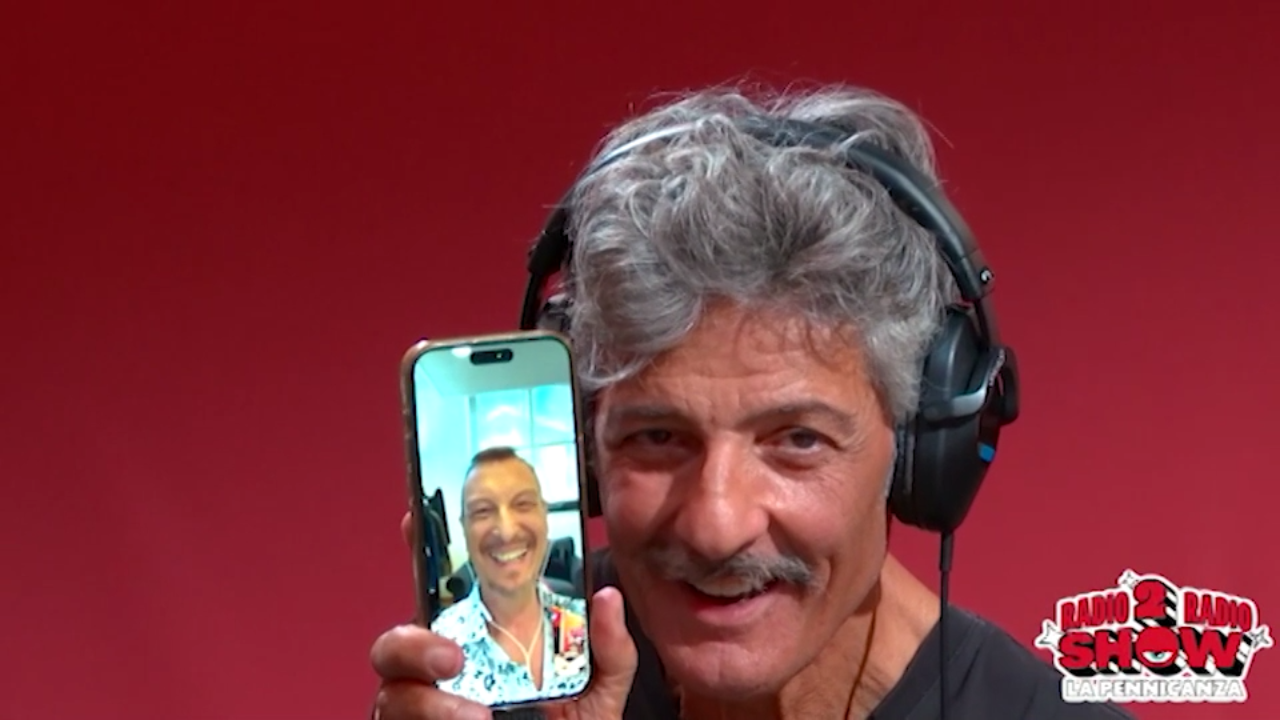 radio2 radio show la pennicanza fiorello videochiama amadeus guardate è tornato in rai