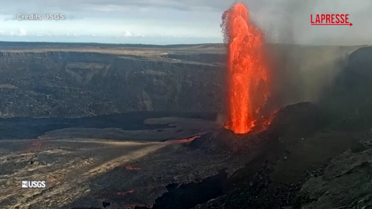 hawaii il vulcano kilauea erutta le spettacolari immagini della lava