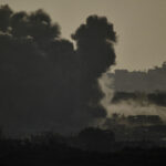 Gaza, raid di Israele su scuola rifugio: almeno 52 morti. Netanyahu: “Spero annuncio su ostaggi oggi o domani”