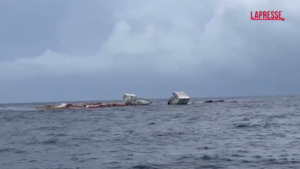 India, nave con carico pericoloso naufraga a largo Kerala: stato di allerta