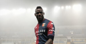 Balotelli a ‘Belve’: “Genoa scelta sbagliata, niente da invidiare a Messi e Ronaldo”