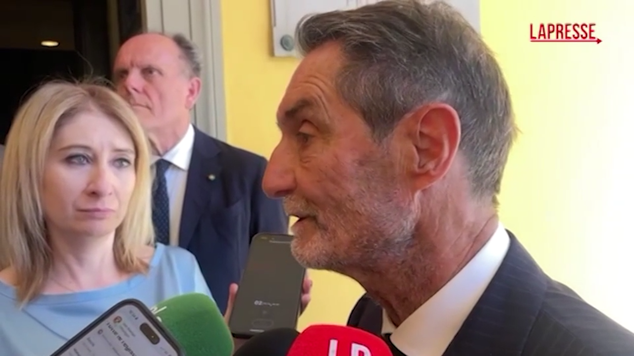 milan fontana da tifoso anche io sono amareggiato da Lapresse.it milan fontana da tifoso anche io sono amareggiato