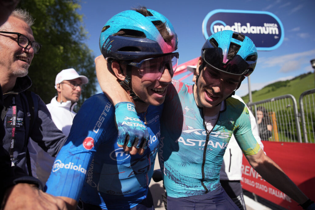 giro d italia 2025 un italiano vince la 16esima tappa è christian scaroni