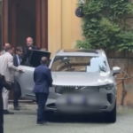 Napoli, terminato incontro Conte-De Laurentiis: il tecnico lascia l’abitazione del patron