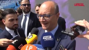 Violenza donne, Valditara: “Basta cultura maschilista, vogliamo relazioni sane”